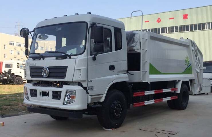 御虎垃圾车 御虎垃圾车