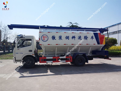 液压饲料散装饲料车